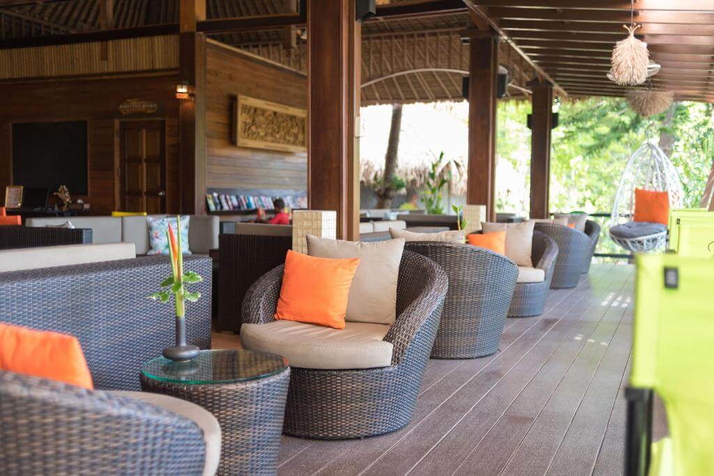 stone beach restaurants | panviman resort koh phangan