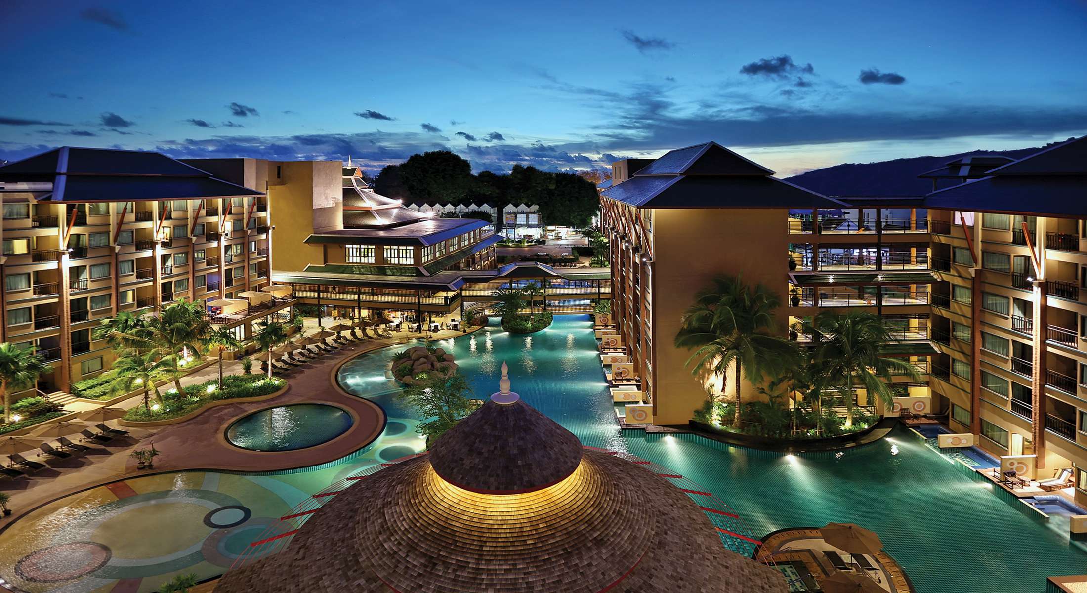 Novotel Phuket Vintage Park Resort