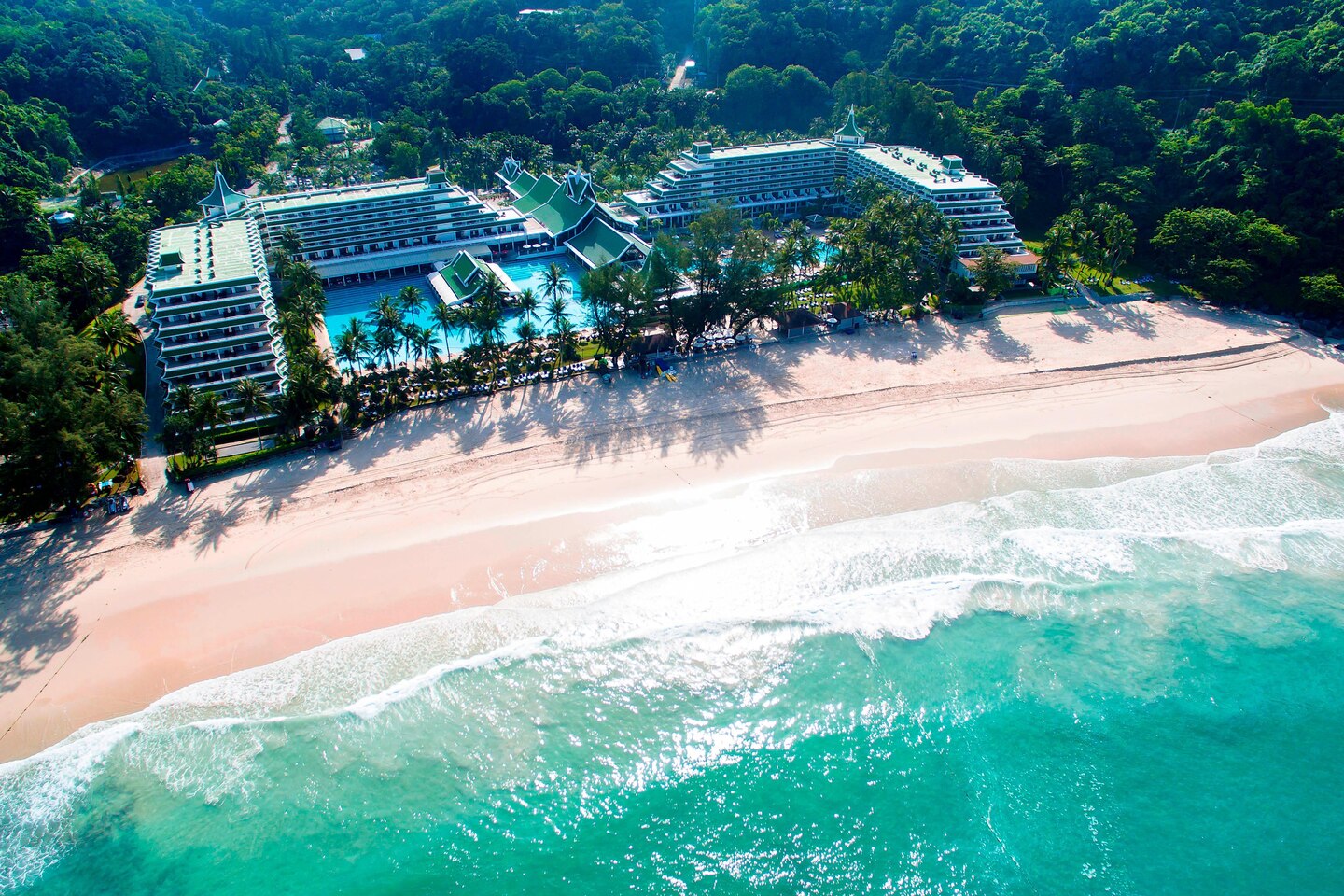 LE MERIDIEN PHUKET BEACH RESORT